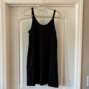 Black Sleeveless Dress